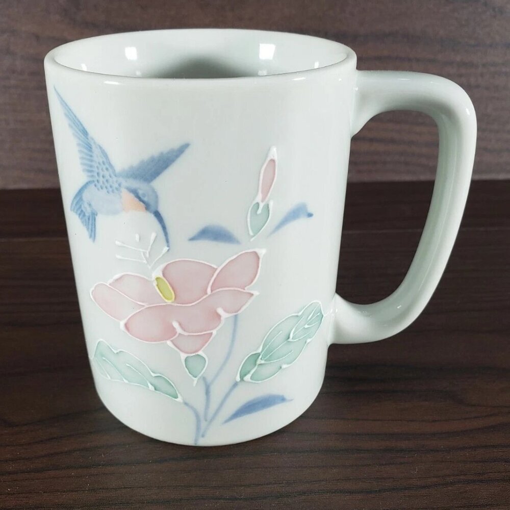 Otagiri Japan Hummingbird Coffee Mug Cup Textured Blue Pink Flower Watercolor